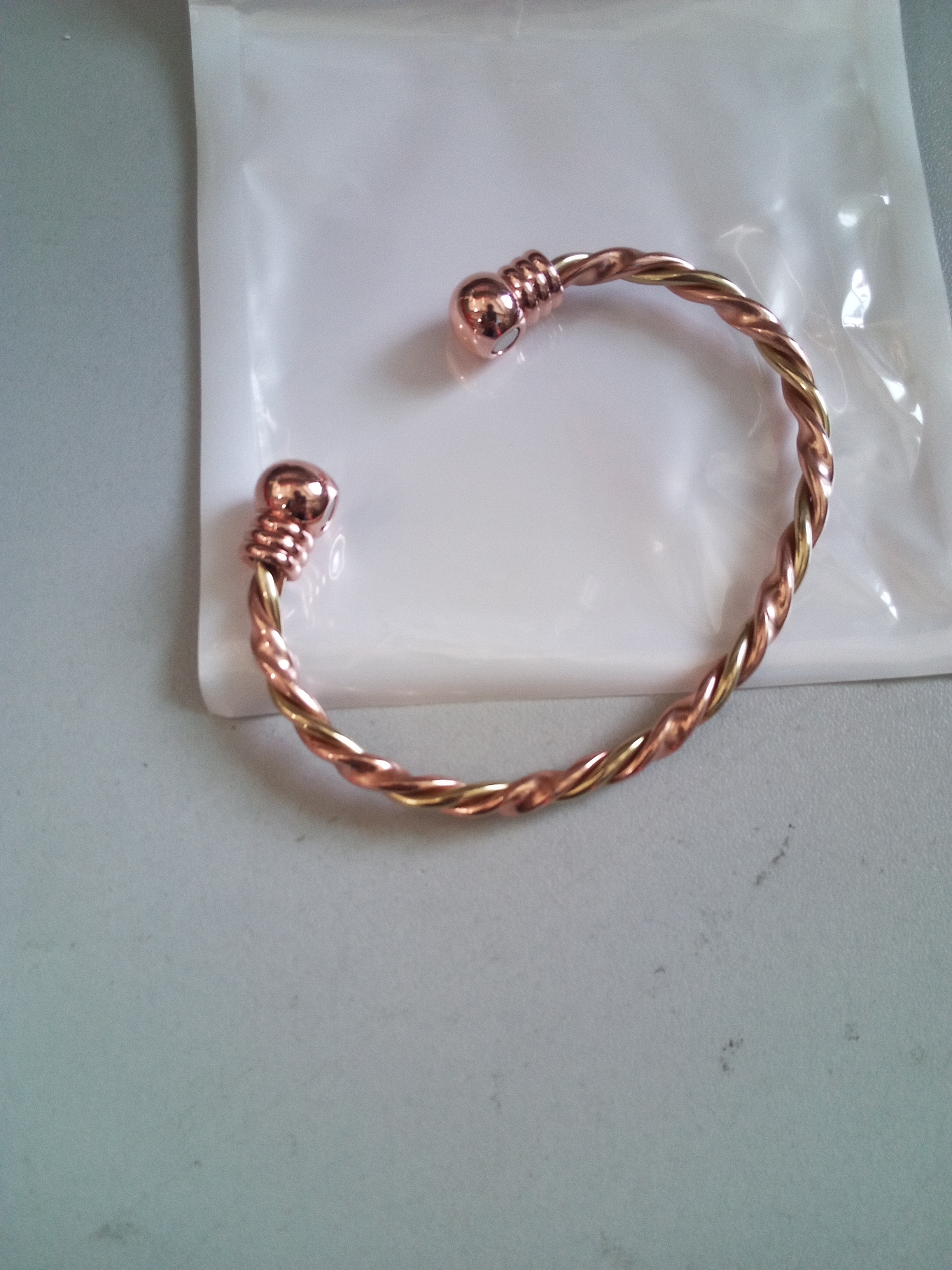 Twisted Copper Bracelet | Gold- or Rose-Gold-Tone photo 12