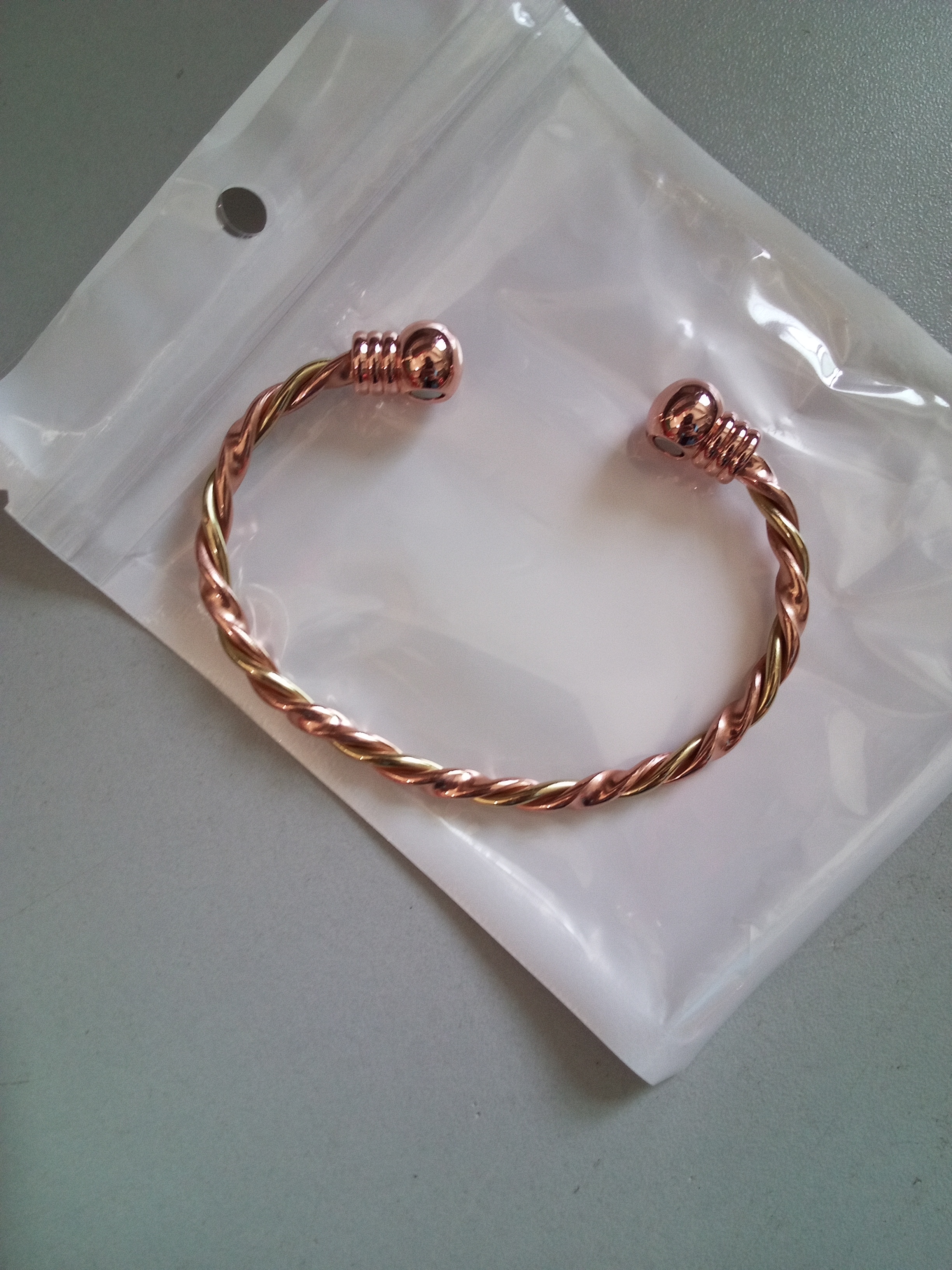 Twisted Copper Bracelet | Gold- or Rose-Gold-Tone photo 11