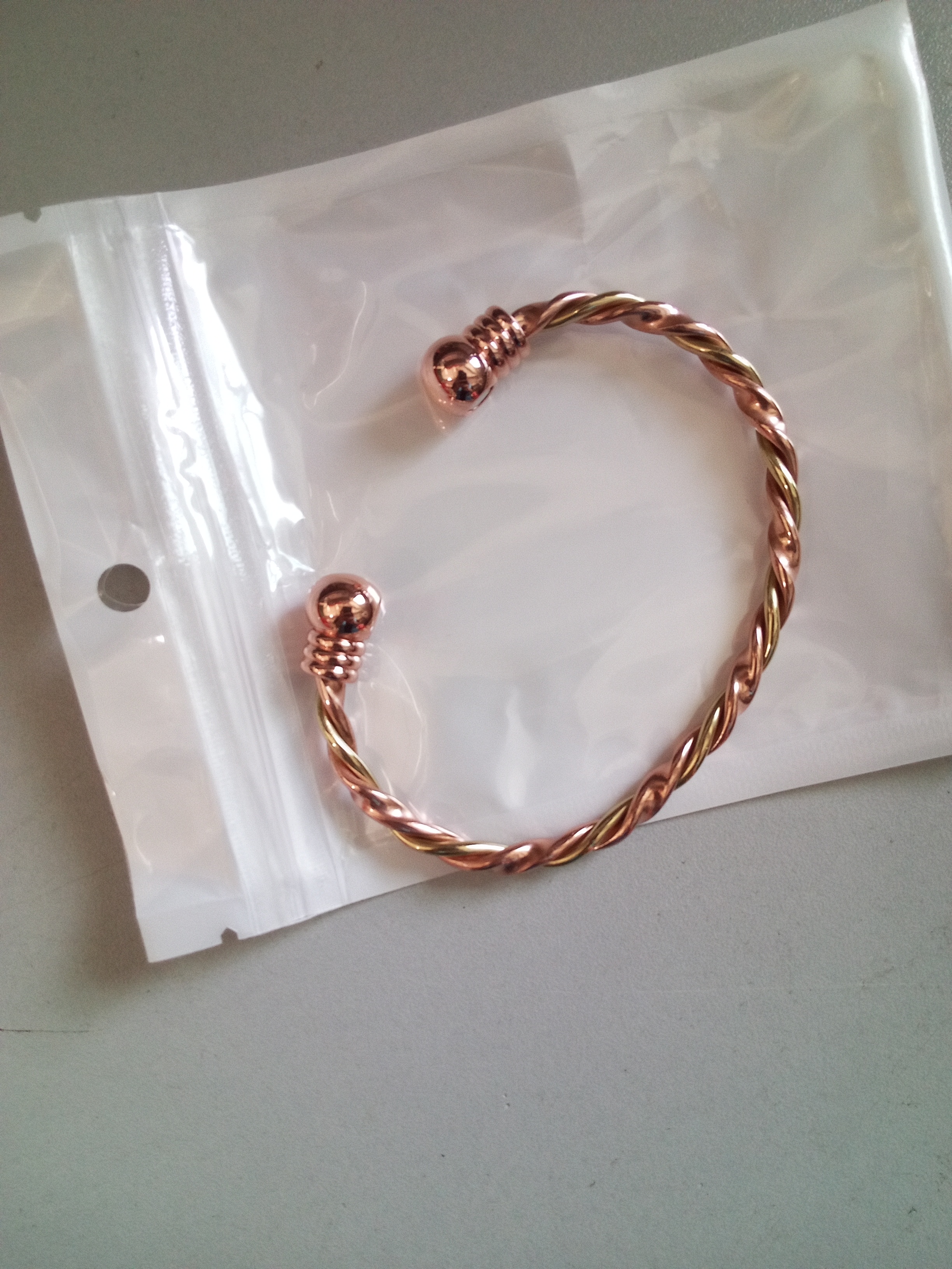 Twisted Copper Bracelet | Gold- or Rose-Gold-Tone photo 10