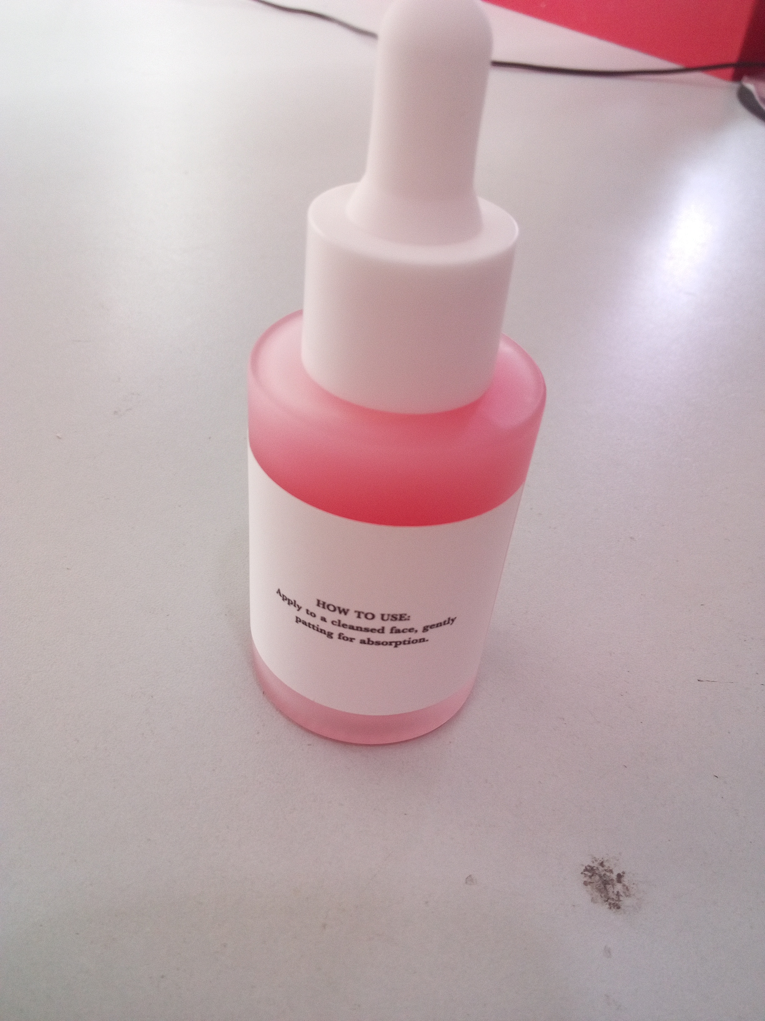Hydrating skincare serum for face