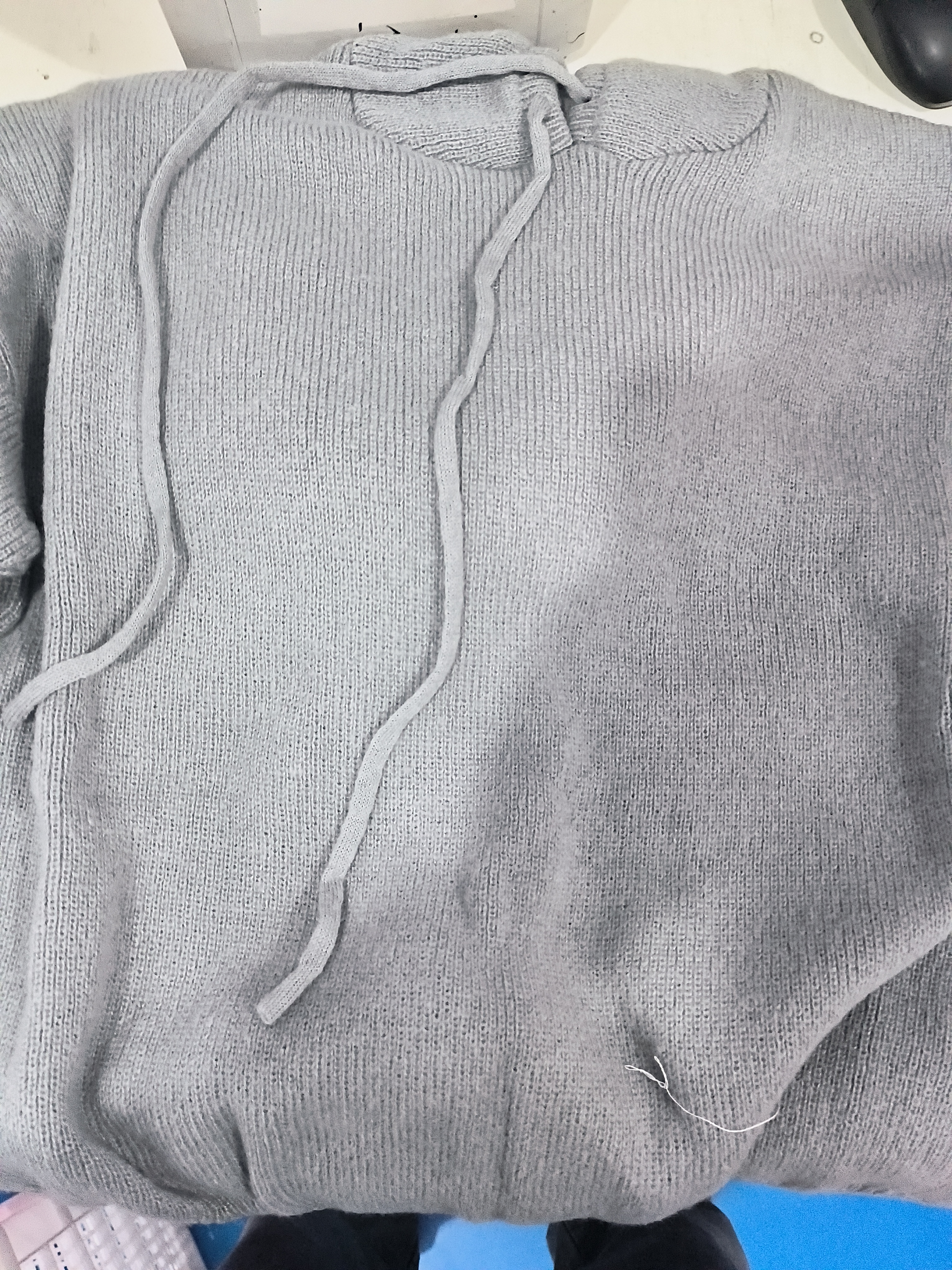 Supplier-provided actual product photo of women's drawstring hoodie 1