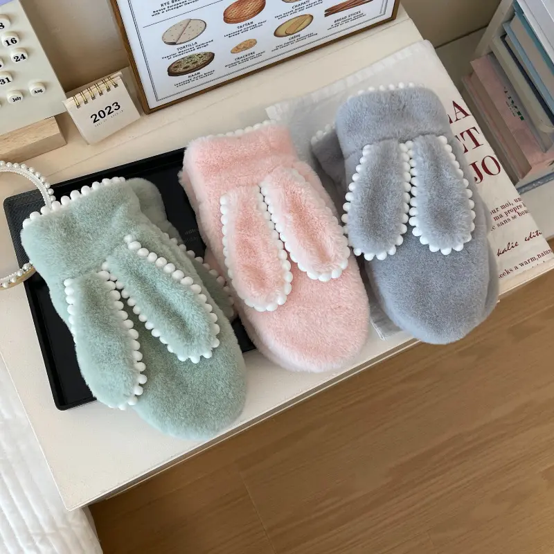 Simple Short Plush Warm Gloves for Women Winter