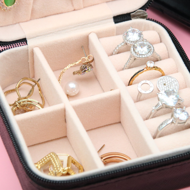 Fashion Stud Earrings Storage Box - Image 3