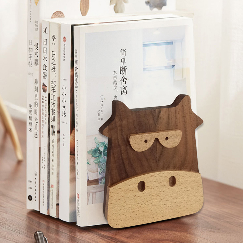 Solid Wood Calf Book Stand Black Walnut Desktop Gift Decoration - Image 6