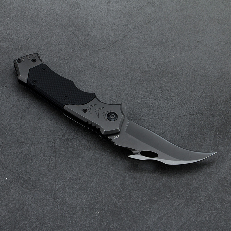 Outdoor Cutting Blade Folding Tactical Knife High Hardness