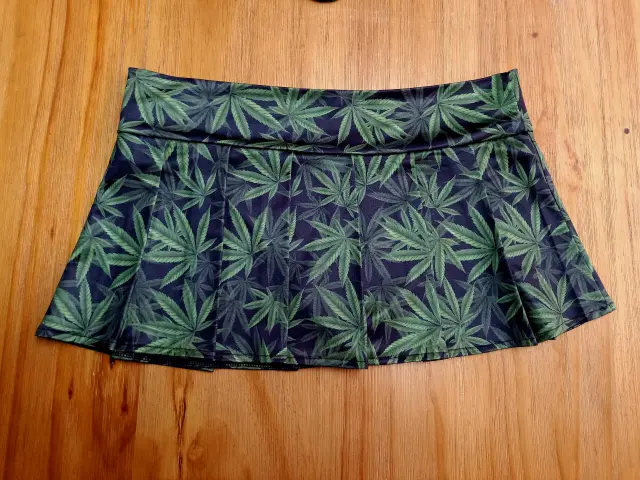 Short Skirts Green - Shop at LoveMi