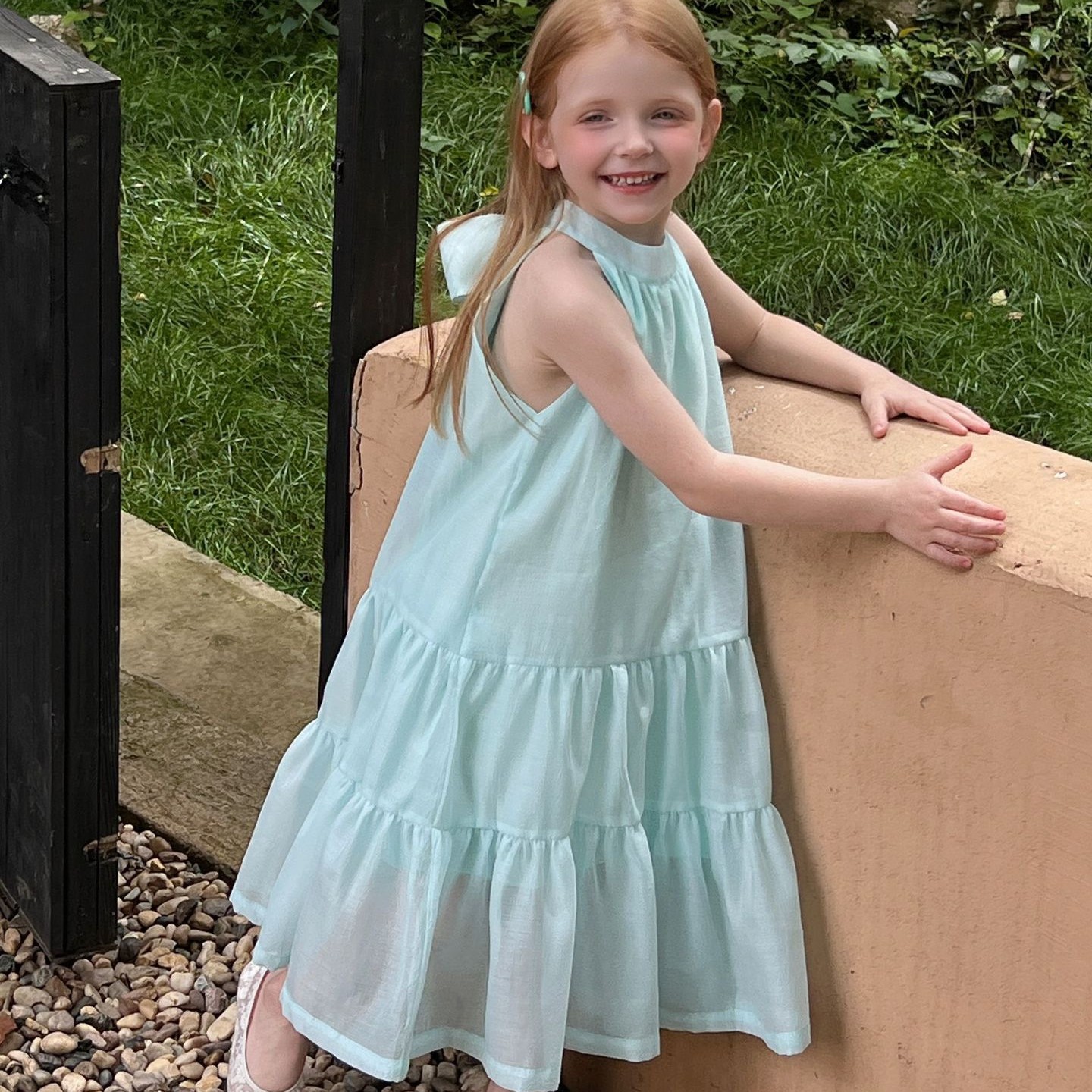 Korean Style Girls' Shoulder-digging Suspender Skirt Children's Fairy Bow Vest Mesh Long Dress