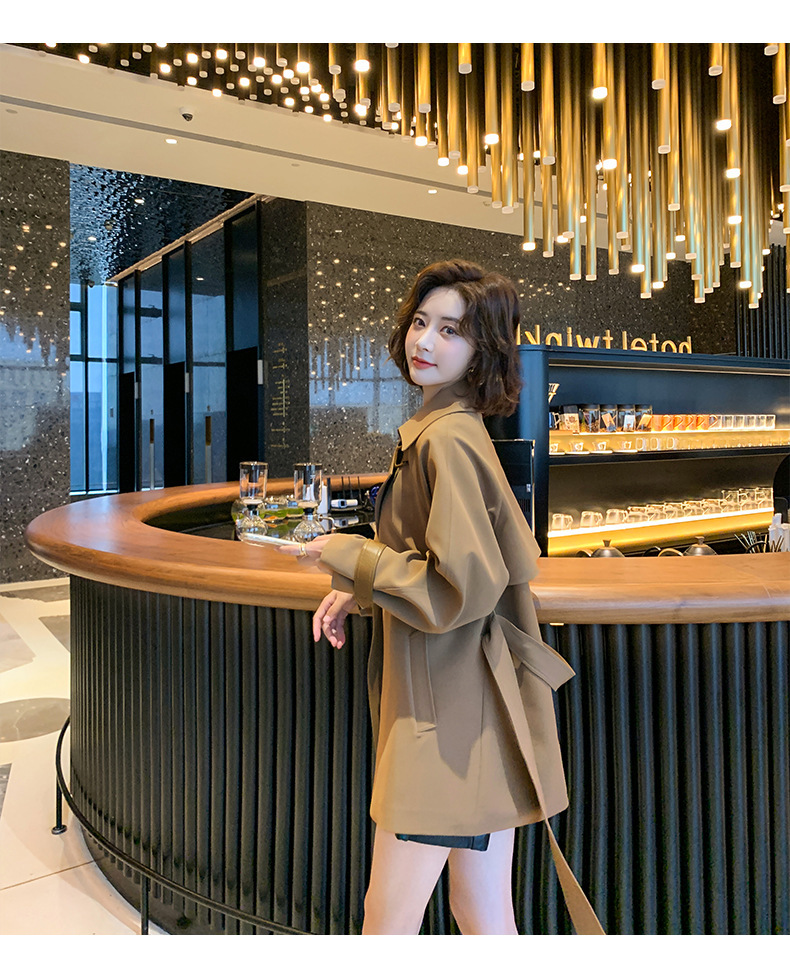 Women’s Short Khaki Waist Trimming Trench Coat Draping