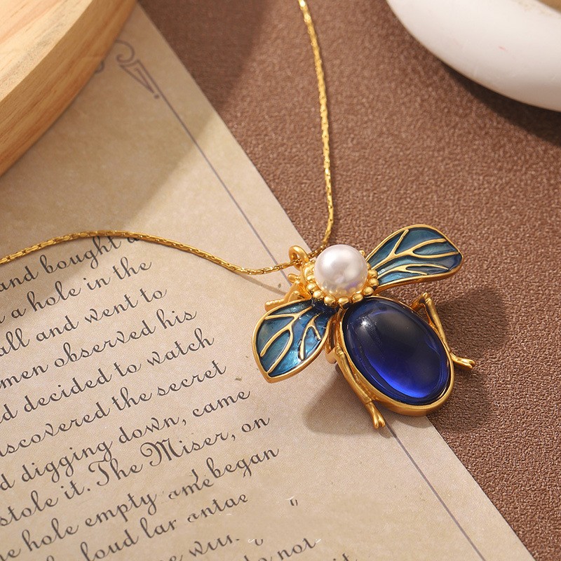 French Retro Blue Bee Sweater Chain