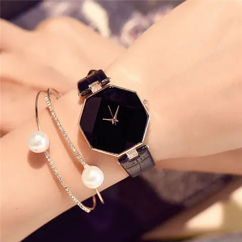 Retro Trendy Watch for Female Students