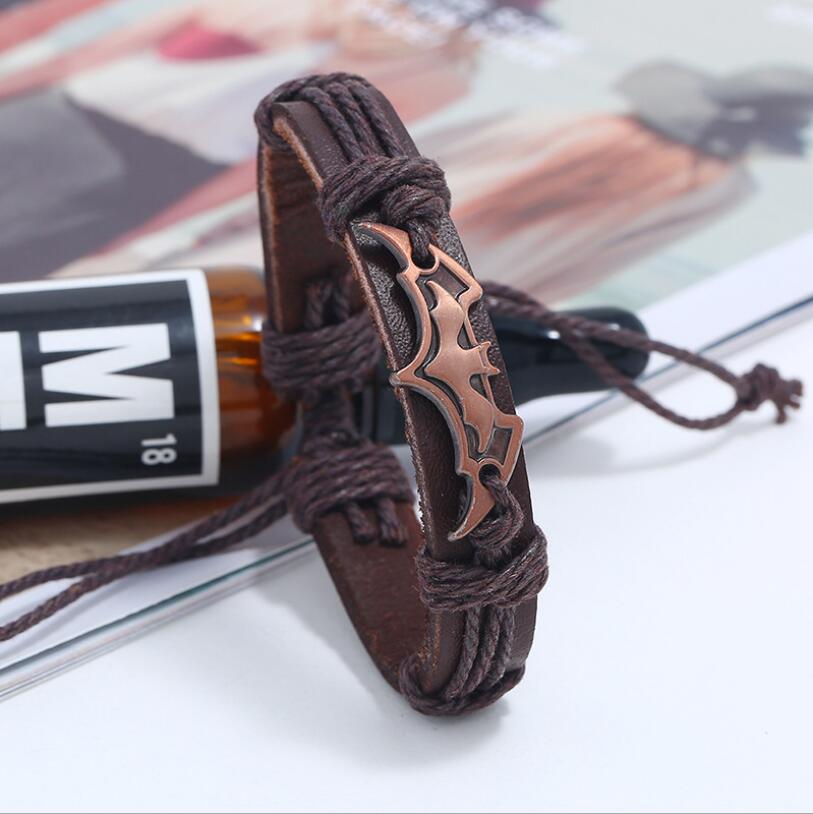 Men's Cartoon Bat Pattern Leather Bracelet