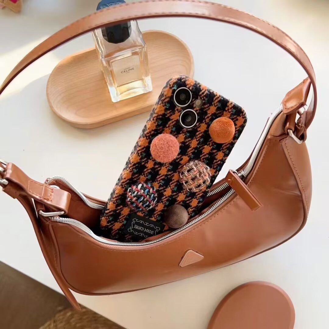 Retro Plaid Button Phone Case