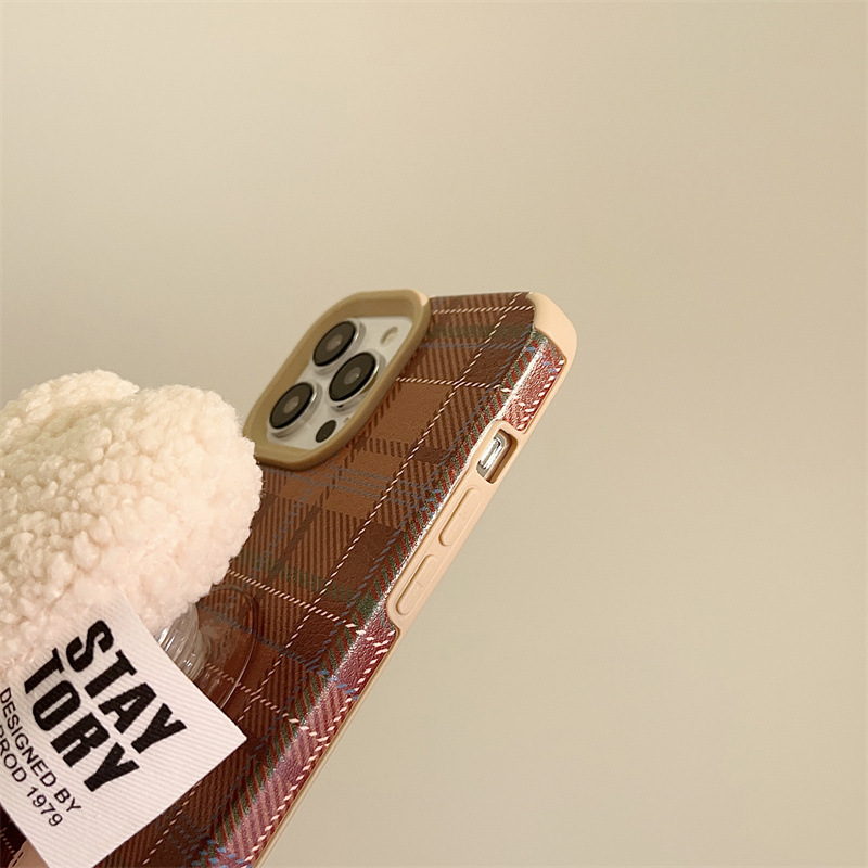 Autumn And Winter Maillard Caramel Plaid Love Bracket