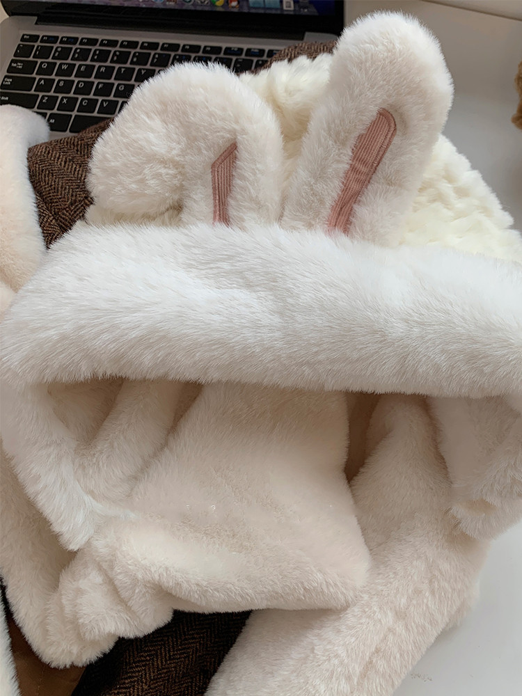 White Bunny Ears Hat And Scarf All In One