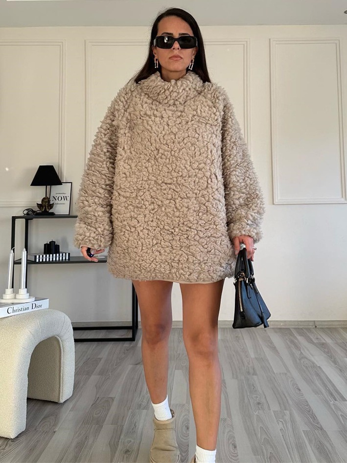 Women's Fashion Loose Lamb Wool Coat