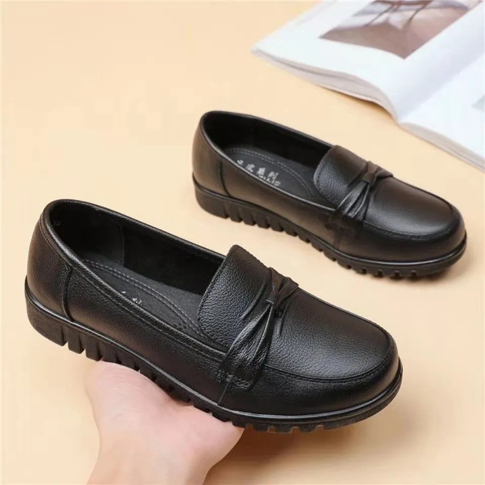 Low Top Solid Color Round Toe Daily Loafers