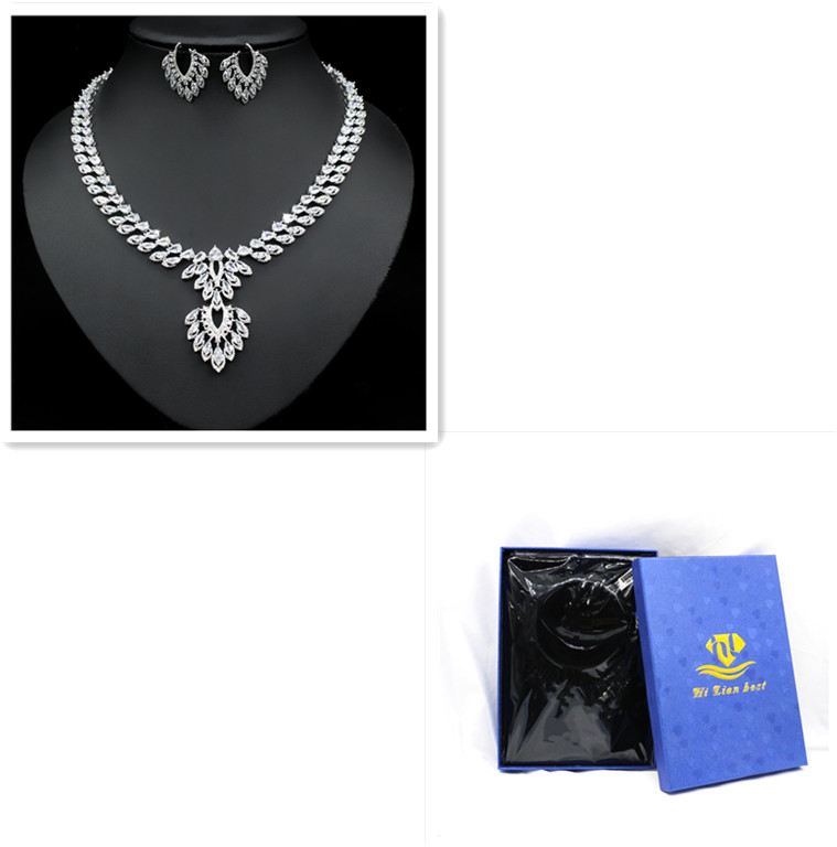 White Zirconium Platinum box