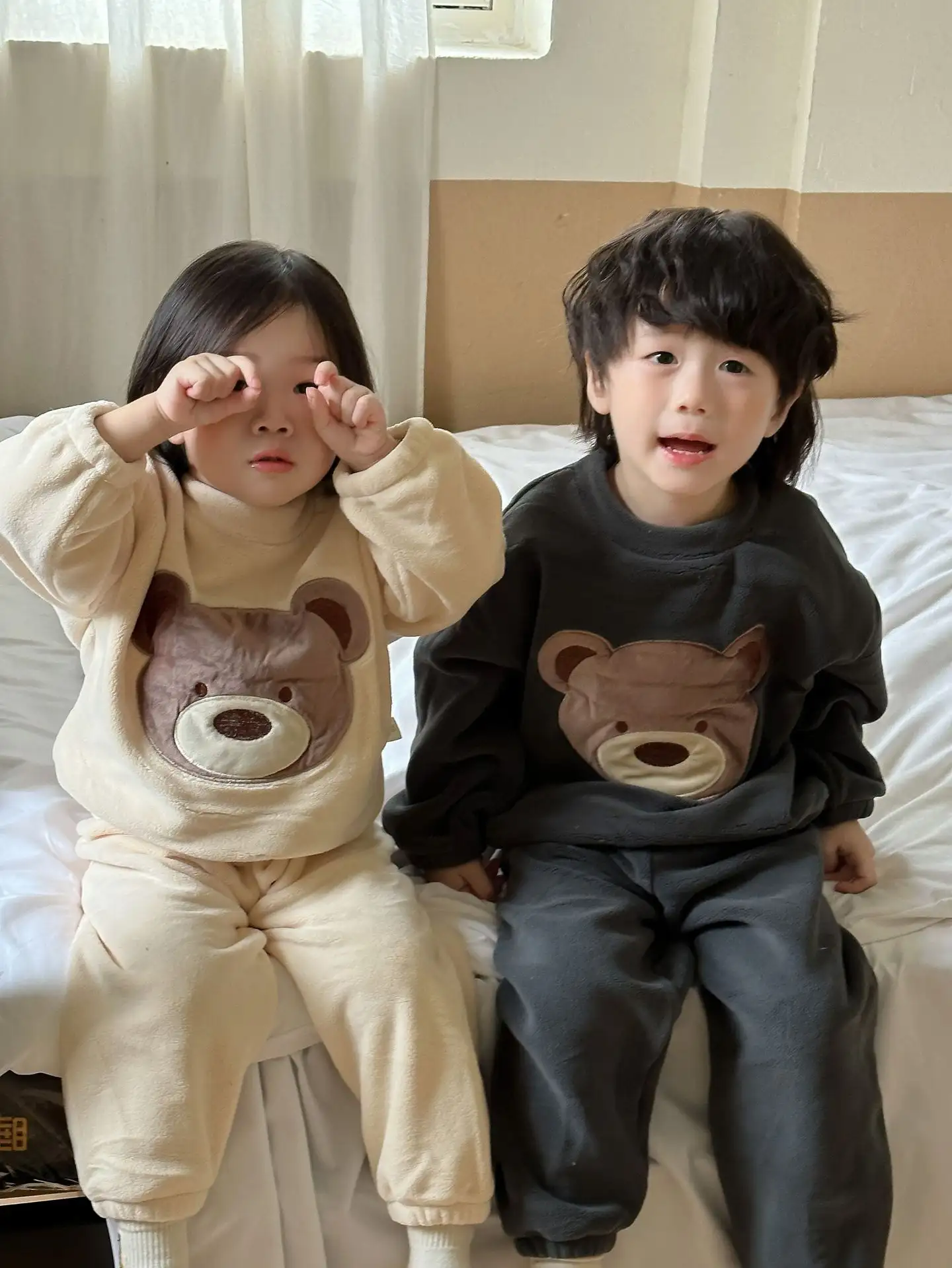 Children's Cartoon Warm Home Clothes Set