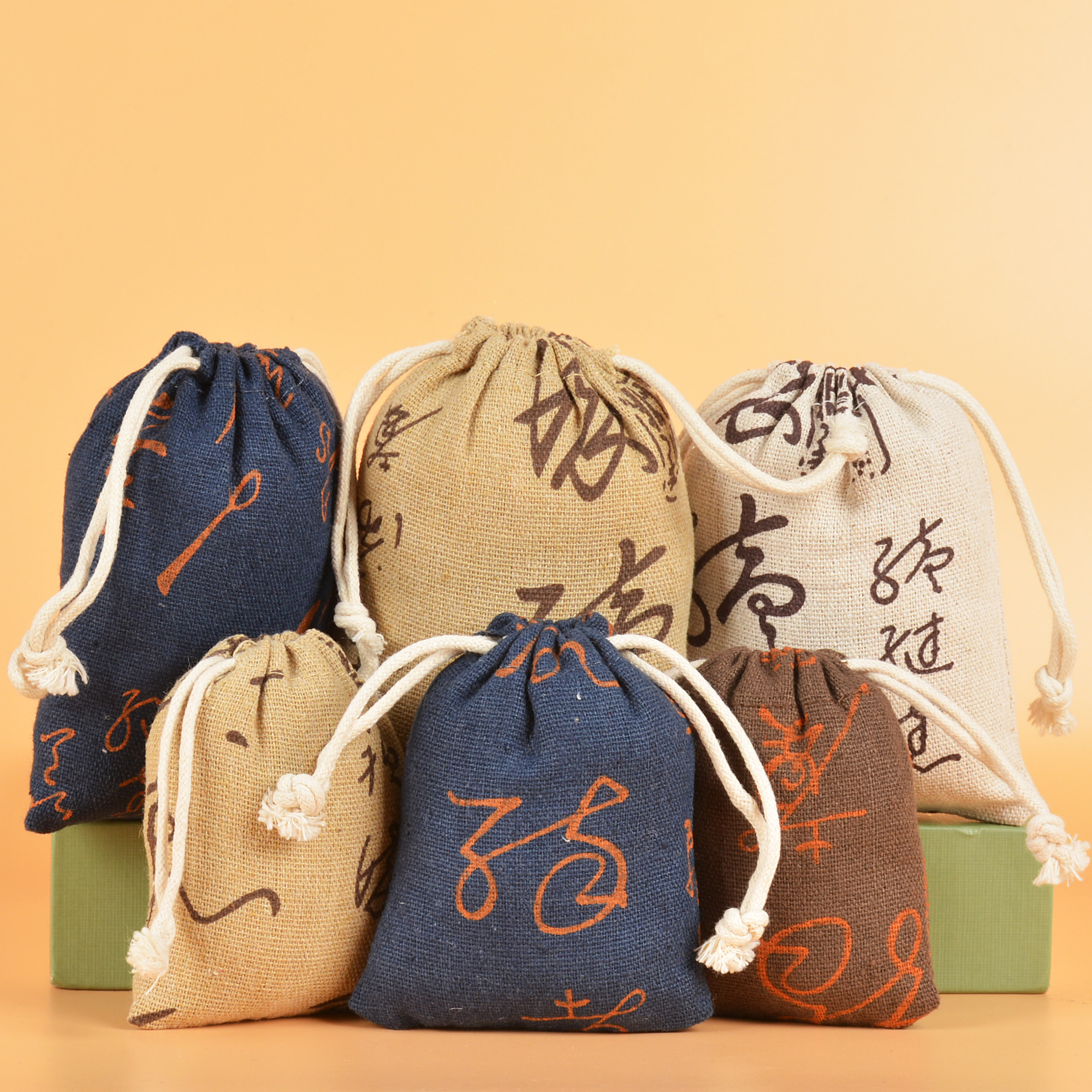 Satin Drawstring Bag Coming Day 1-24 Hanging Suit Candy Gift Satin Bag