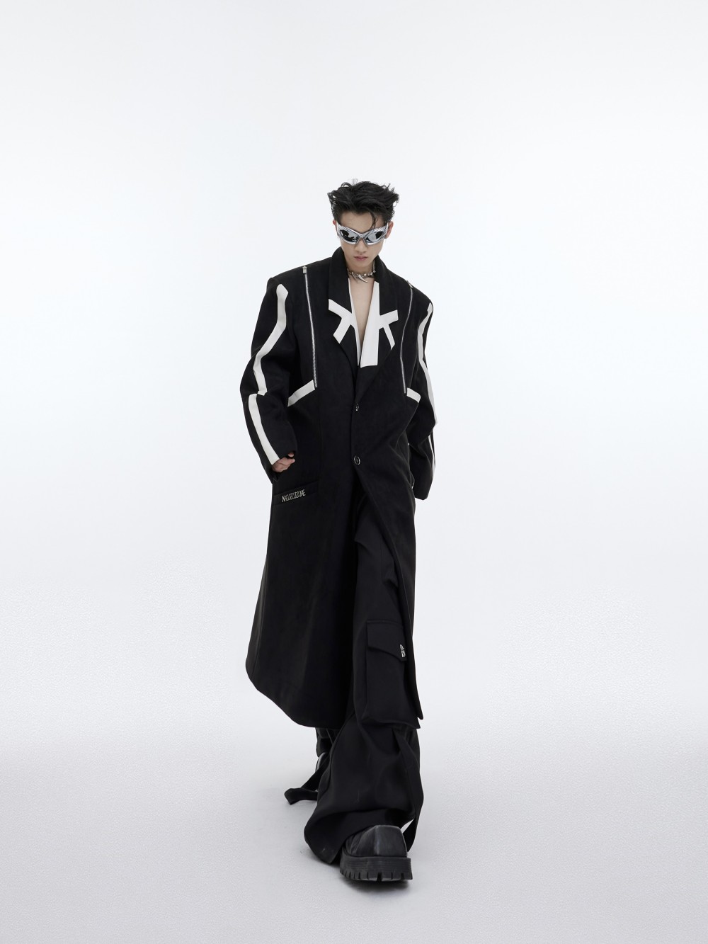 Metal Design Of Woolen Coat Jacket