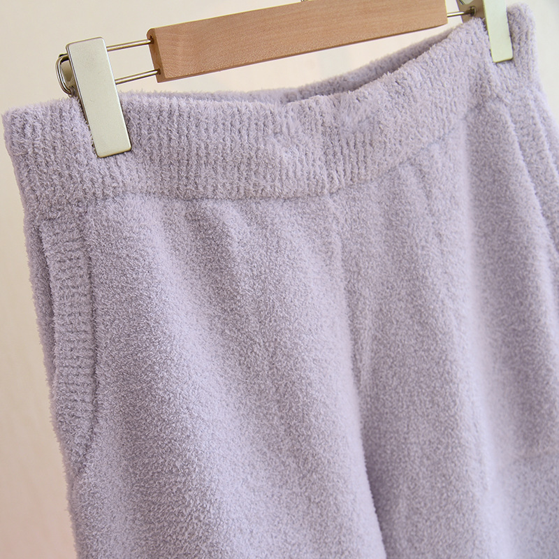 طقم بيجاما نسائي ناعم نصف مخمل للمنزل