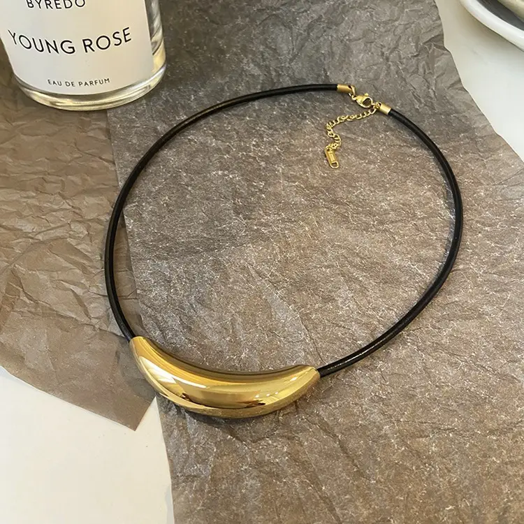 Fashion Genuine Leather Rope  Stitching Necklace