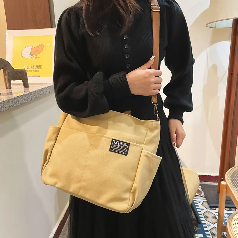 New Women's Canvas Casual Retro Large Capacity