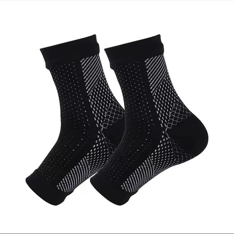 Outdoor Fitness Socks Toe Protection Compression Socks - Blackbackground Withwhite Dots