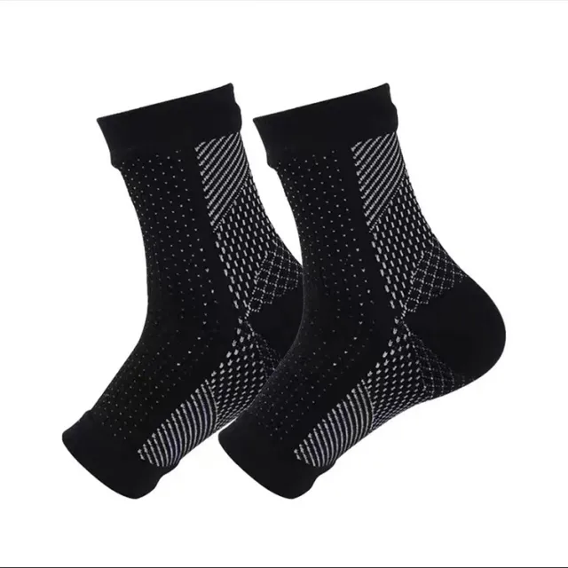 Outdoor Fitness Socks Toe Protection Compression Socks Blackbackground Withwhite Dots - Shop at LoveMi