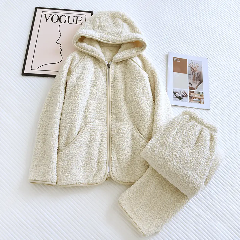 Bear Flannel Pajamas For Autumn And Winter