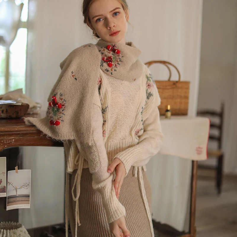 Face Art Handmade Embroidered 3D Hooked Lamb Hair Soft And Versatile French Scarf