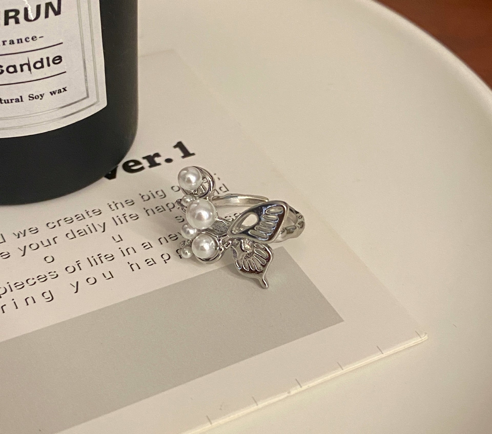 Metal Three-Dimensional Hollow Butterfly Pearl Ring Versatile Opening Women's