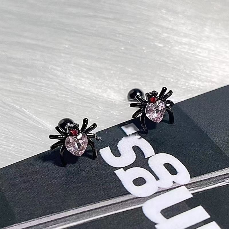 Women's Niche Personality Wild Spider Love Heart Earrings