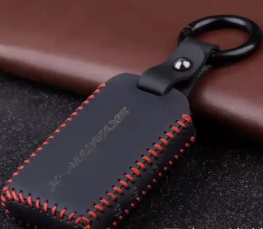 Car leather key case – image 6