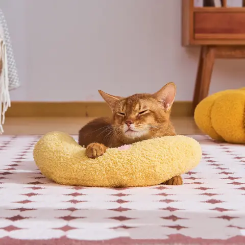 Cat U-shaped Pillow and Dog Protect Cervical Spine