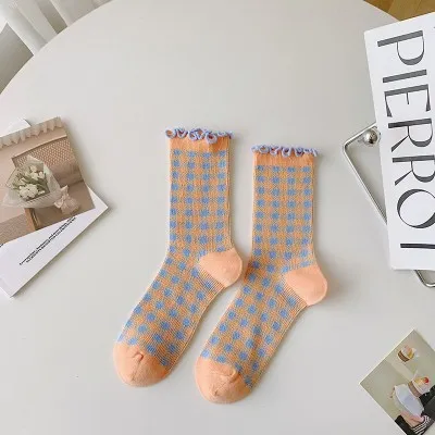 Sweet Plaid Wood Ear Edge Mid Length Socks - Pink Orange
