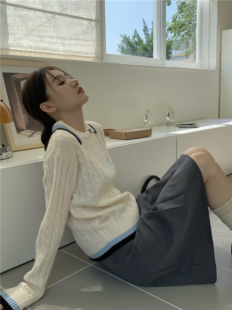 Contrast Color Twist Long Sleeve Bottoming Sweater Slimming Sense Of Design Top Versatile