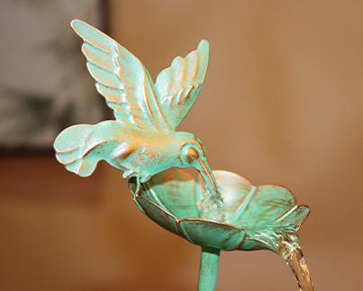 Water Circulation Flowing Water Retro Hummingbird Iron Ornaments