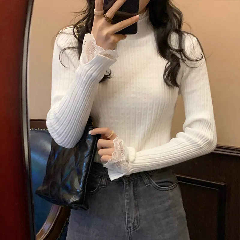Half Turtleneck Lace Base Knitted - White
