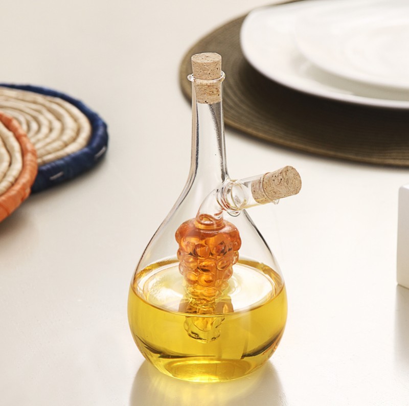 Shaped Glass Vinegar Pot With Cork Stopper