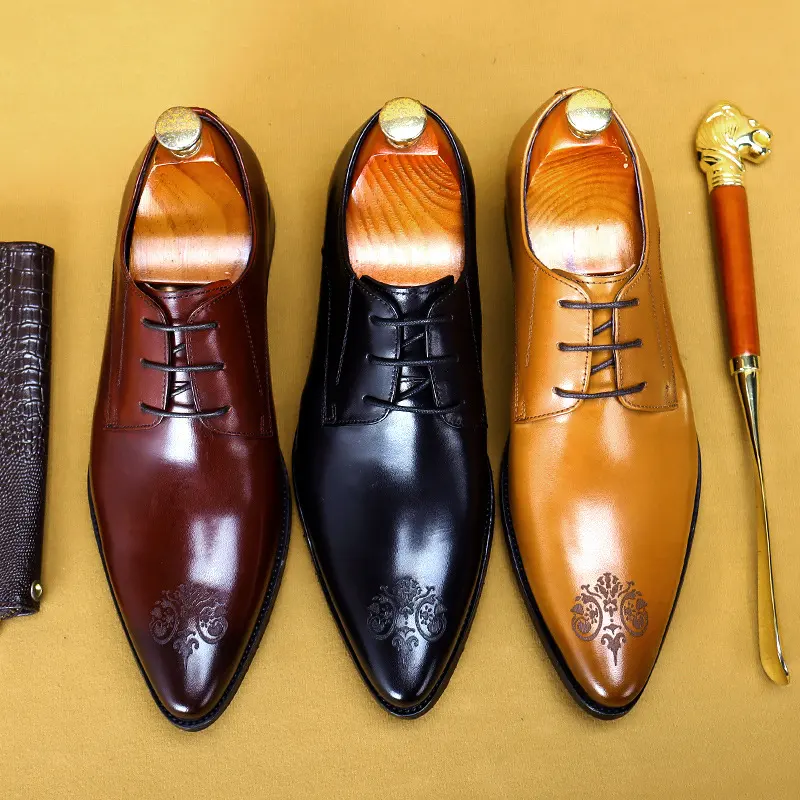Men's Breathable Leather Pointed Carved Business Formal Wear Shoes