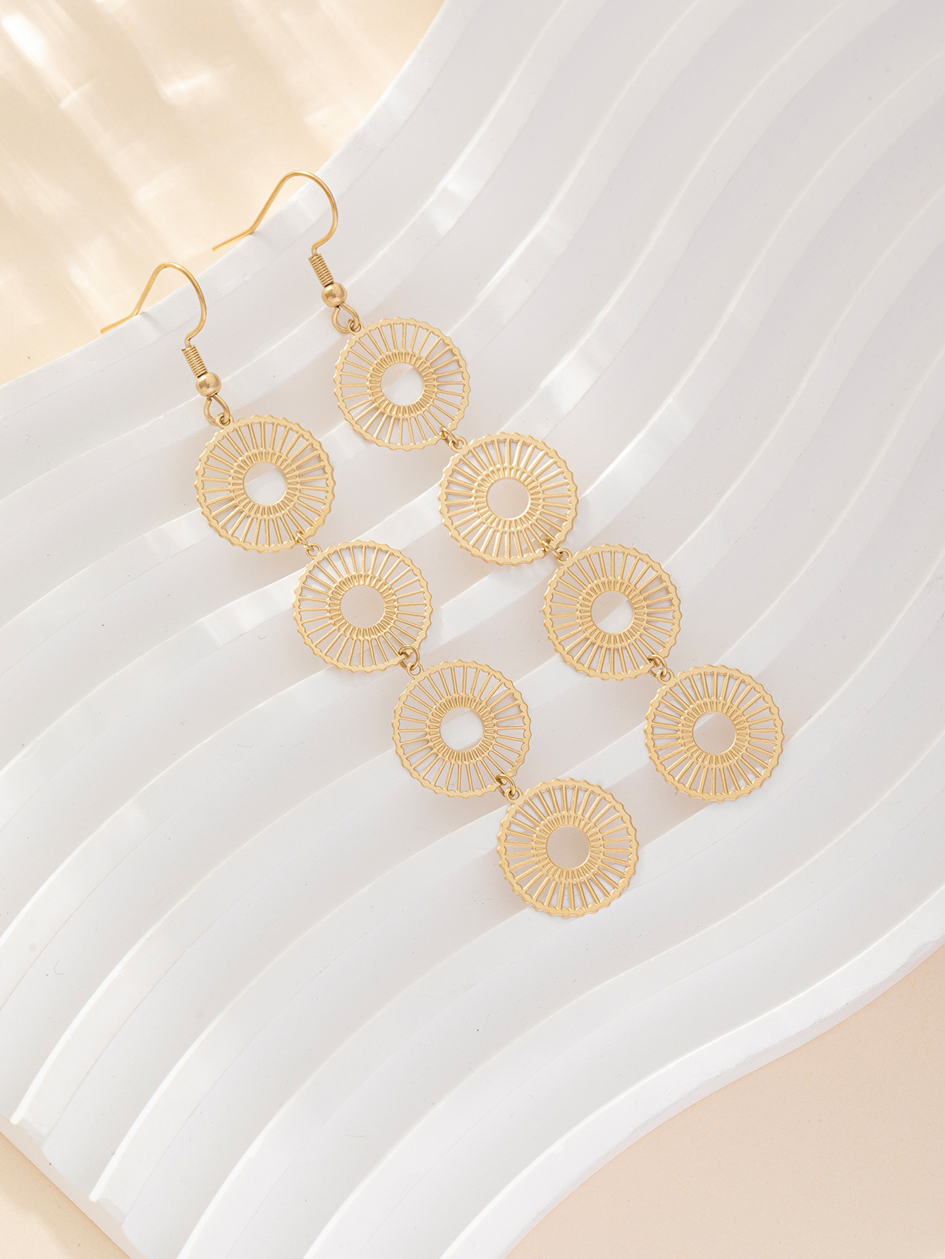 18K Genuine Gold Titanium Steel Earrings Are Minimalist
