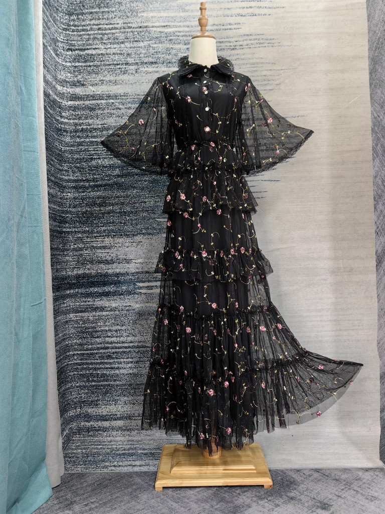 Embroidered Lace Chiffon Dress, picture 3 of 5