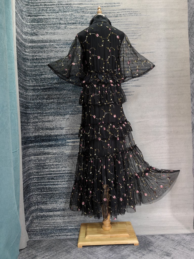 Embroidered Lace Chiffon Dress, picture 4 of 5
