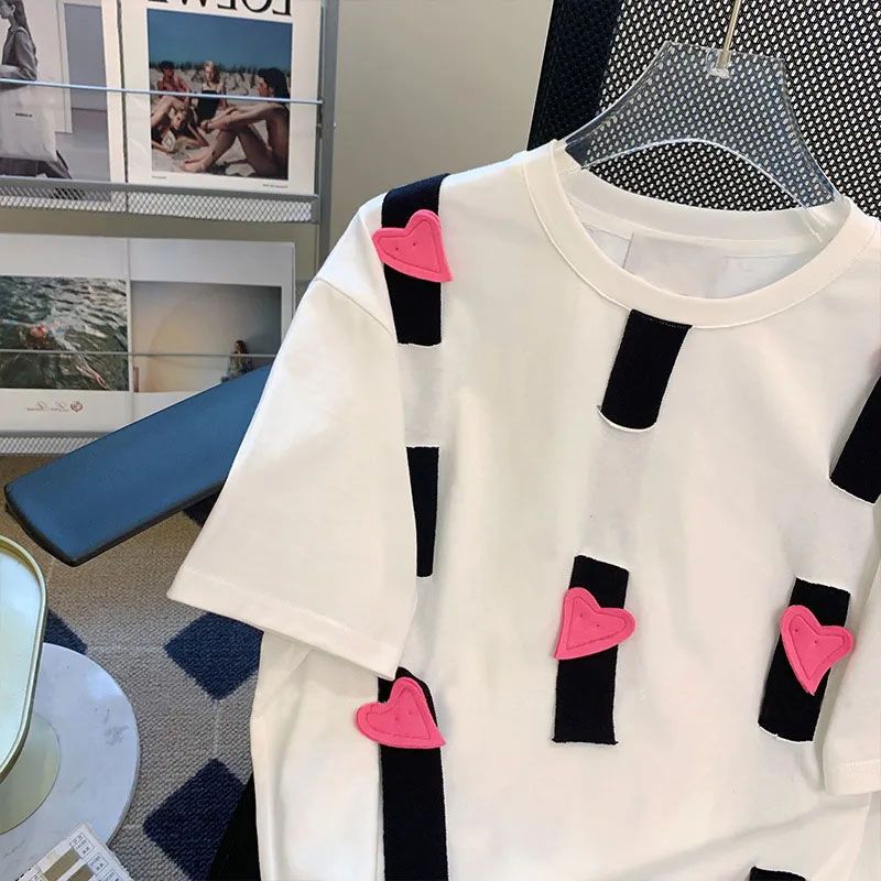 Women's Love Patch Short-sleeved T-shirt Summer New Baggy Fashion Top