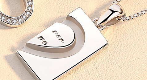 D074 Men's Single Pendant
