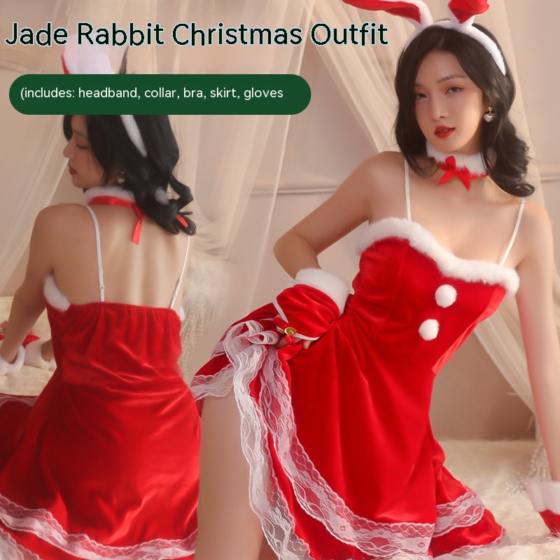 Jade Hare Christmas Clothes