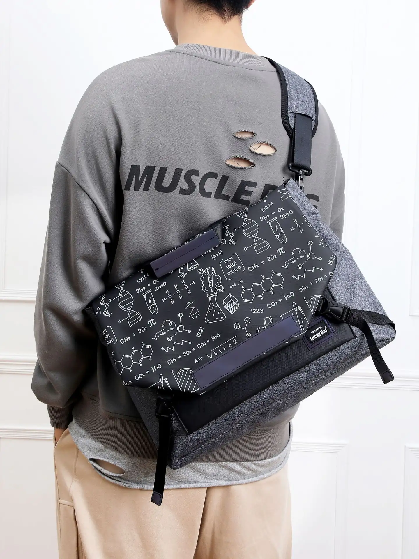 Laptop Bag Portable Messenger Bag Gaming Notebook Large Capacity Shoulder Bag