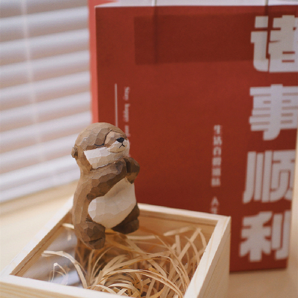 Otter gift Box