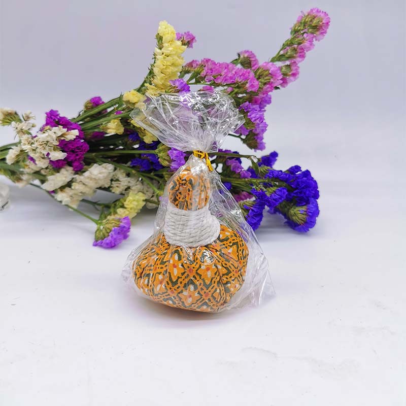 Thai Pure Chinese Herbal Medicine Health Incense Rubbings Roll Hammer Package Health Ball Hot Compress Massage - Image 1